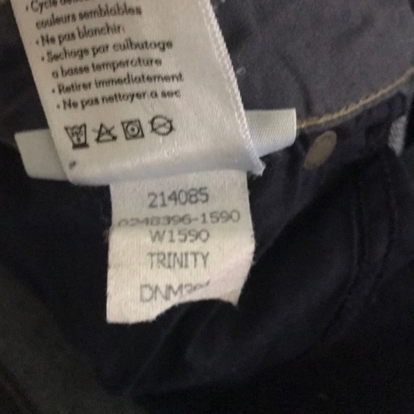 PAIGE SKYLINE SKINNY JEANS - Picture 5 of 8